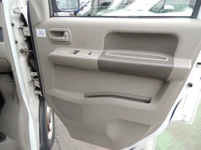 スズキ エブリイ EBD-DA64V(2WD)の写真24