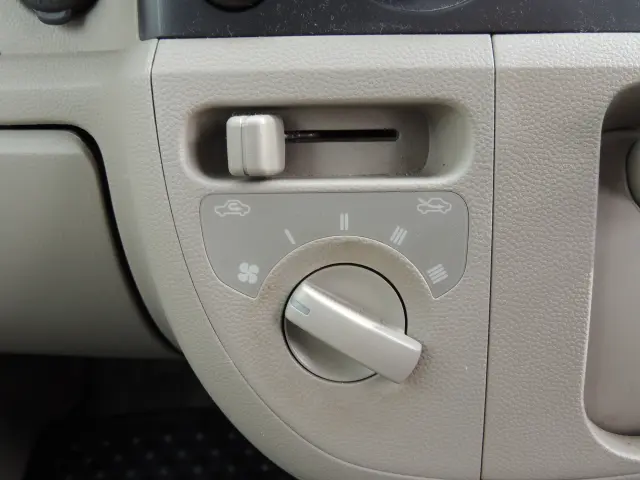 スズキ エブリイ EBD-DA64V(2WD)の写真34