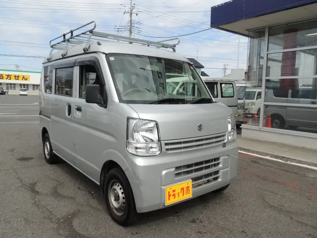 スズキ エブリイ HBD-DA17V(2WD)の写真3