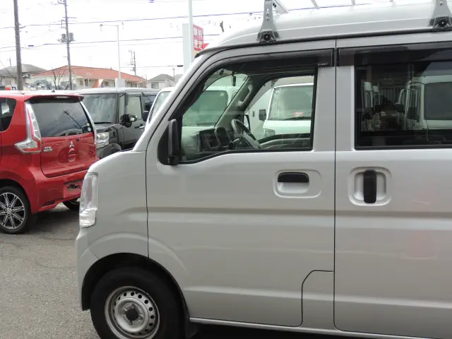 スズキ エブリイ HBD-DA17V(2WD)の写真15