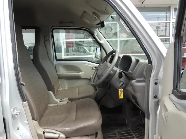 スズキ エブリイ HBD-DA17V(2WD)の写真20