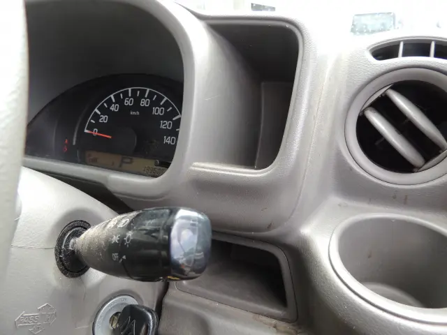 スズキ エブリイ HBD-DA17V(2WD)の写真22