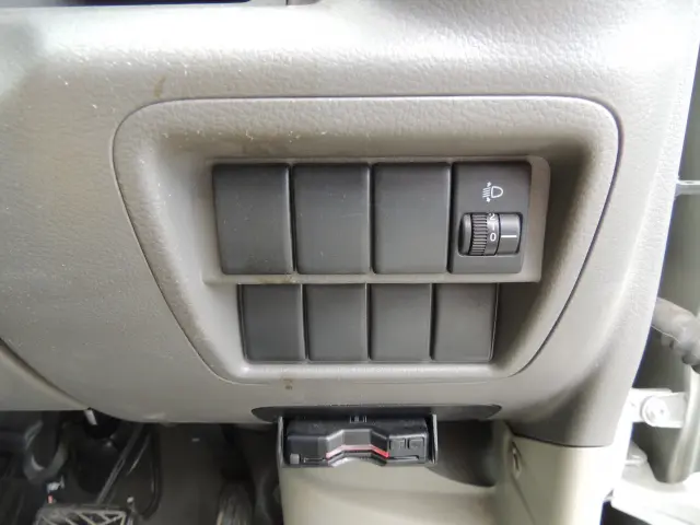 スズキ エブリイ HBD-DA17V(2WD)の写真23