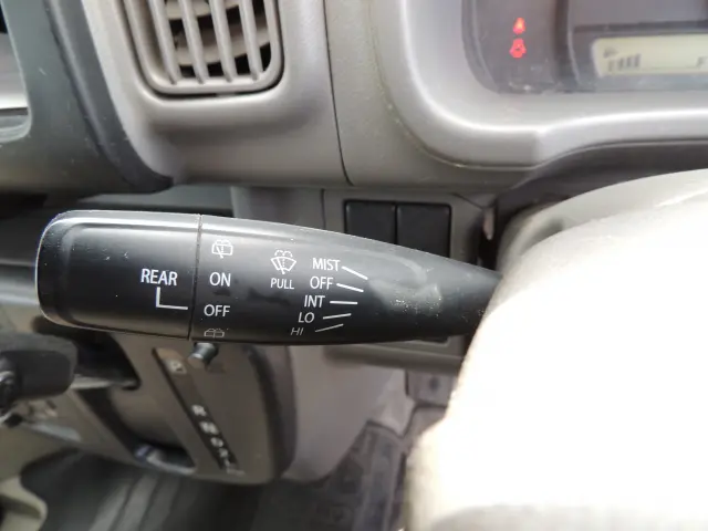 スズキ エブリイ HBD-DA17V(2WD)の写真28