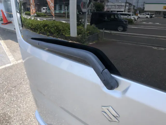スズキ エブリイ HBD-DA17V(4WD)の写真19