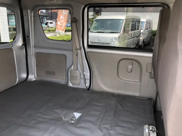 スズキ エブリイ HBD-DA17V(4WD)の写真23