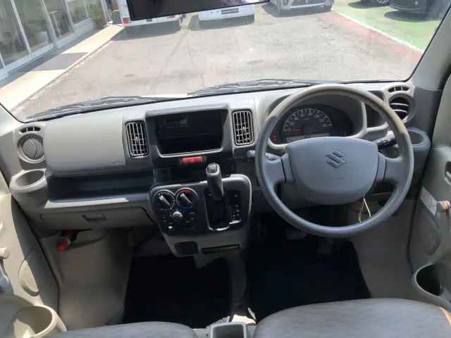 スズキ エブリイ HBD-DA17V(4WD)の写真33