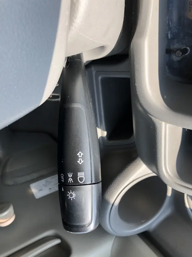 スズキ エブリイ HBD-DA17V(4WD)の写真36