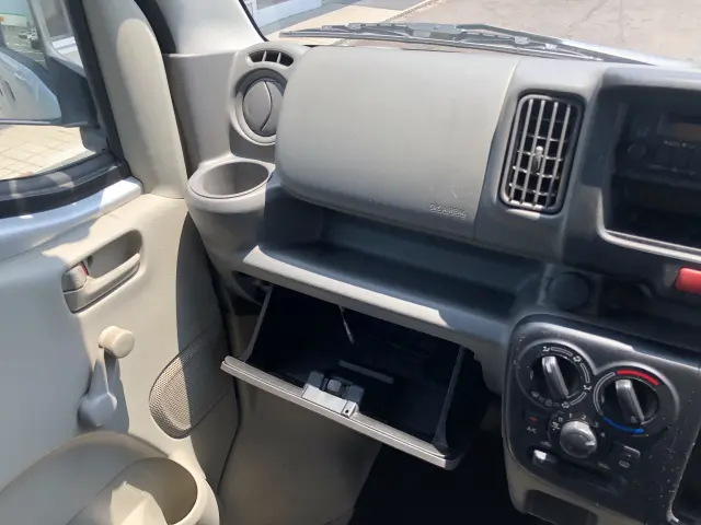 スズキ エブリイ HBD-DA17V(4WD)の写真44