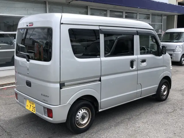 スズキ エブリイ HBD-DA17V(2WD)の写真6
