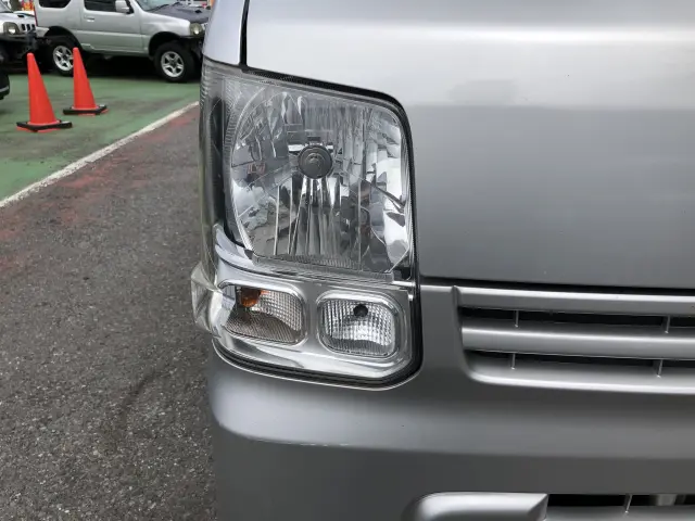 スズキ エブリイ HBD-DA17V(2WD)の写真13
