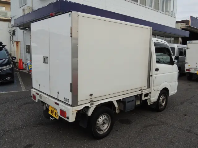 スズキ キャリイ EBD-DA16T(2WD)の写真6