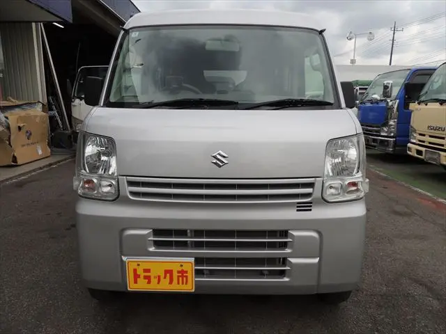 スズキ エブリイ HBD-DA17V(2WD)の写真2