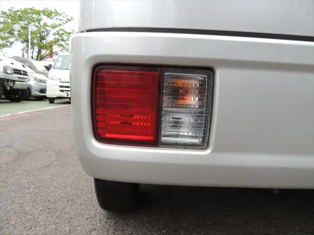 スズキ エブリイ HBD-DA17V(2WD)の写真15