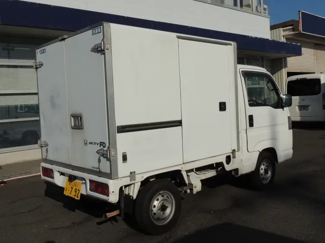 ホンダ アクティ トラック EBD-HA8改(2WD)の写真6