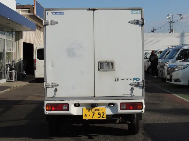 ホンダ アクティ トラック EBD-HA8改(2WD)の写真8