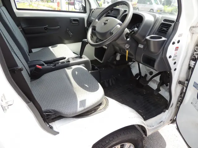 日産 クリッパートラック EBD-DR16T(2WD)の写真30
