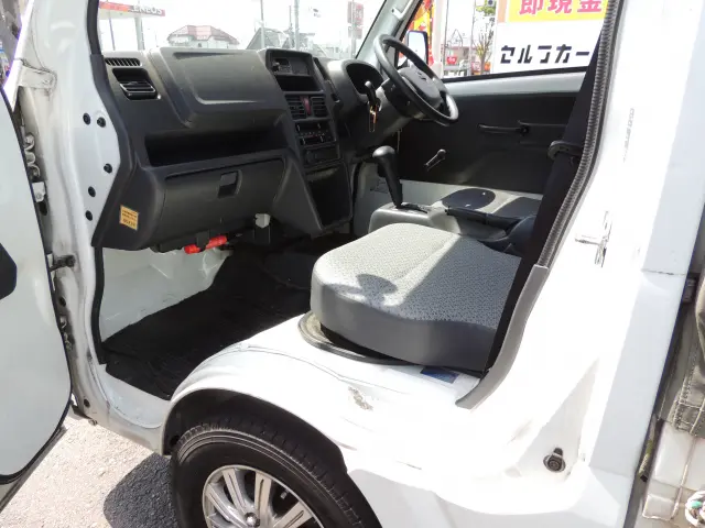 日産 クリッパートラック EBD-DR16T(2WD)の写真48