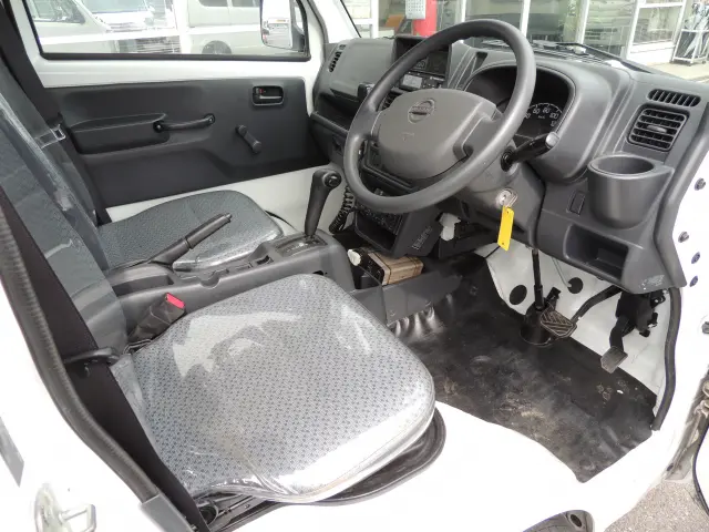 日産 クリッパートラック EBD-DR16T(2WD)の写真25