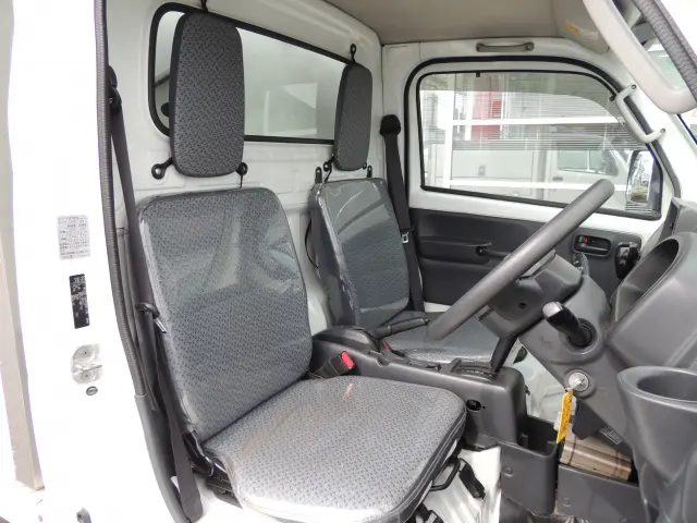 日産 クリッパートラック EBD-DR16T(2WD)の写真26