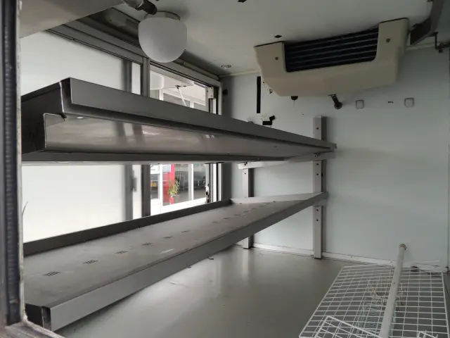 日産 クリッパートラック EBD-DR16T(2WD)の写真47