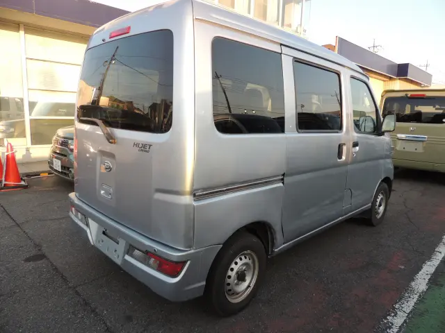 ★車検整備付のお車は「車検2年分の金額込みの総額費用」となっております!|トヨタ ピクシスバン 3BD-S321Mの写真7