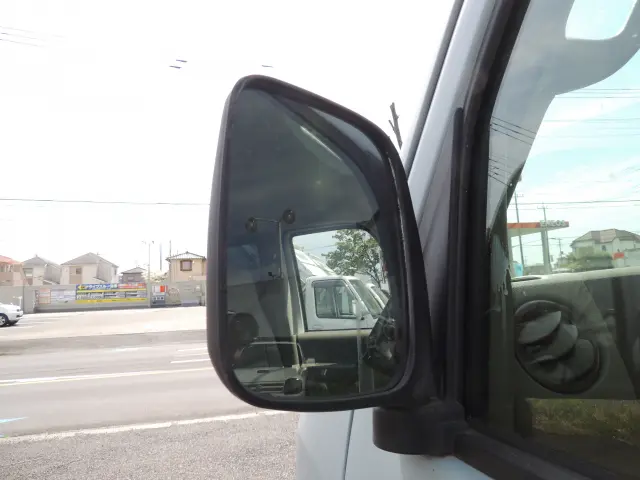 スズキ エブリイ EBD-DA64V(2WD)の写真16