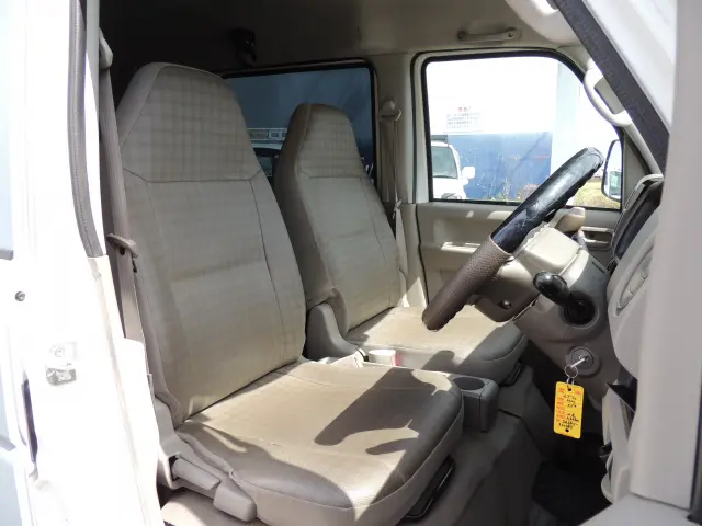 スズキ エブリイ EBD-DA64V(2WD)の写真26