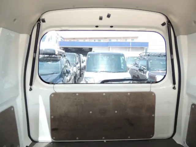 スズキ エブリイ EBD-DA64V(2WD)の写真47