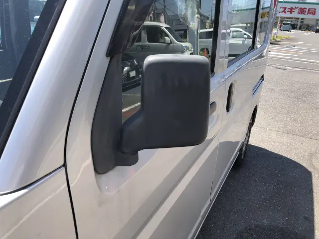 三菱 ミニキャブバン HBD-DS17V(2WD)の写真17