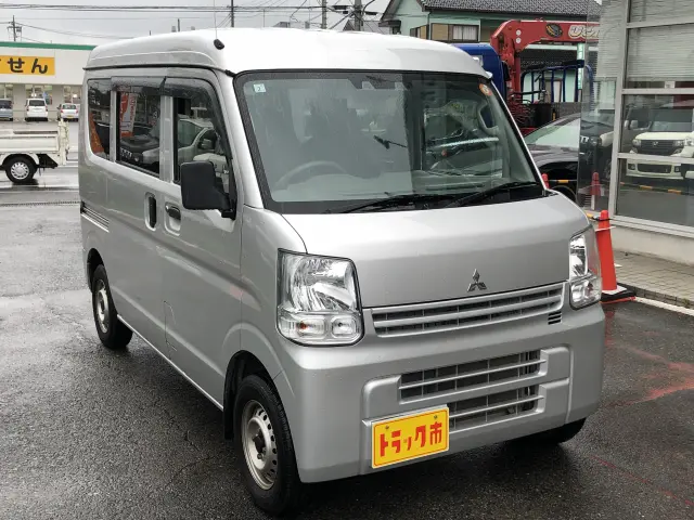 三菱 ミニキャブバン HBD-DS17V(2WD)の写真3