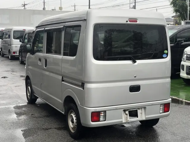 三菱 ミニキャブバン HBD-DS17V(2WD)の写真9