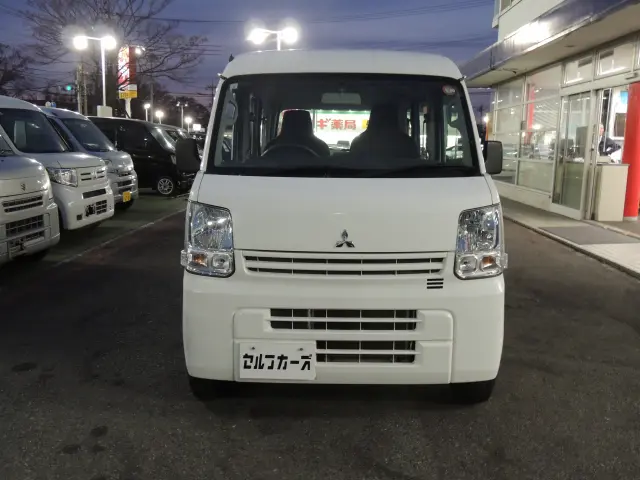 三菱 ミニキャブバン HBD-DS17V(2WD)の写真2