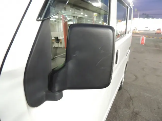 三菱 ミニキャブバン HBD-DS17V(2WD)の写真20