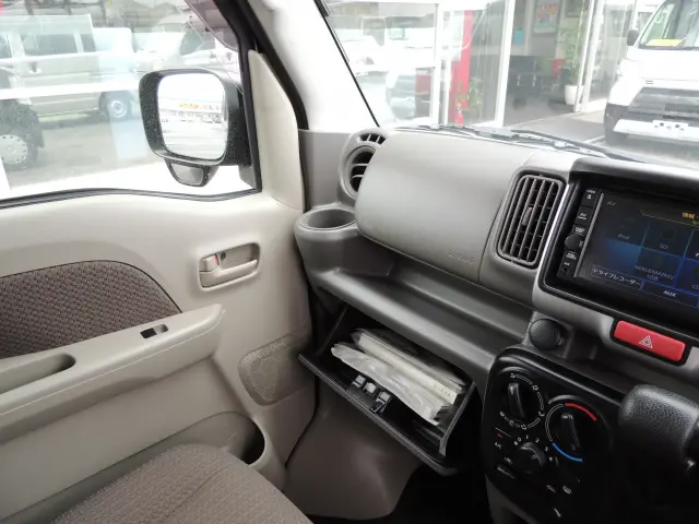 日産 クリッパーバン HBD-DR17V(2WD)の写真48