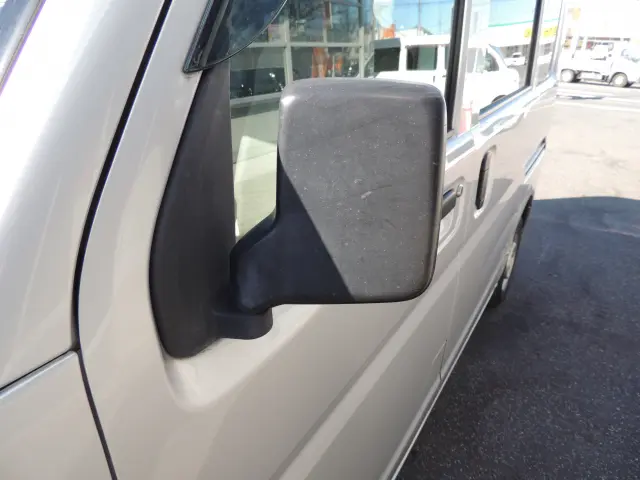 三菱 ミニキャブバン HBD-DS17V(4WD)の写真19