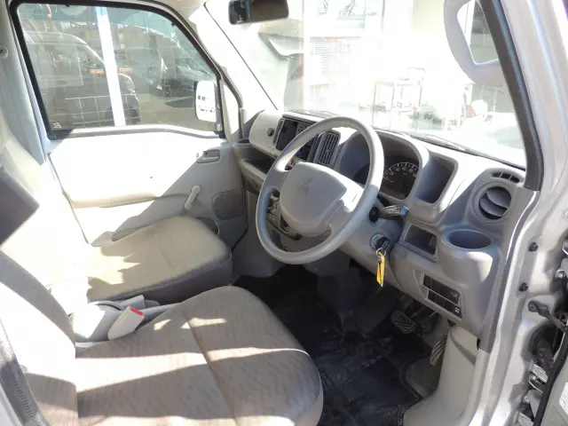 三菱 ミニキャブバン HBD-DS17V(4WD)の写真23