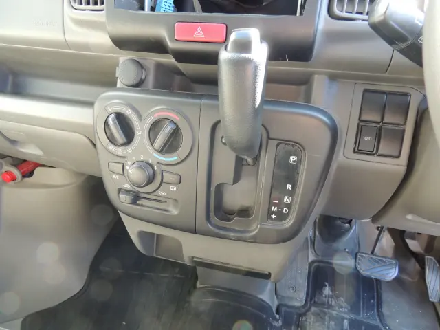 三菱 ミニキャブバン HBD-DS17V(4WD)の写真45