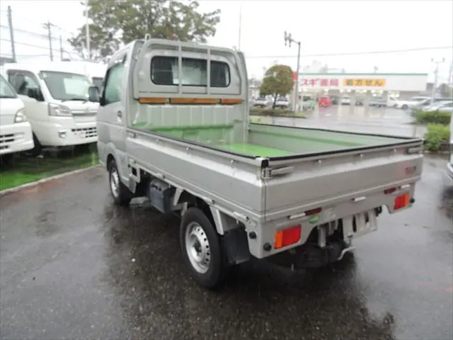 スズキ キャリイ EBD-DA16T(2WD)の写真15