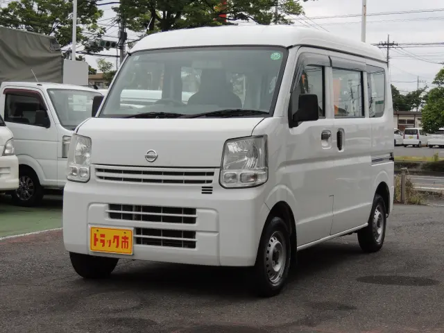 三菱 ミニキャブバン HBD-DS17V(2WD)の写真1