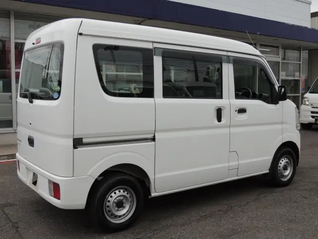 三菱 ミニキャブバン HBD-DS17V(2WD)の写真6