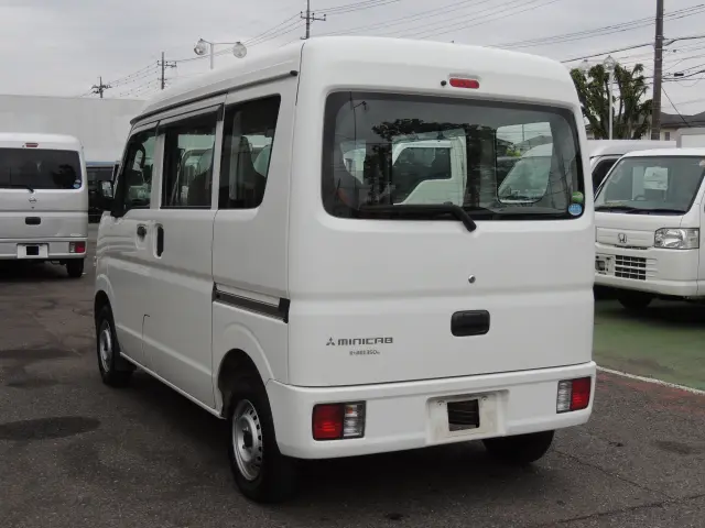 三菱 ミニキャブバン HBD-DS17V(2WD)の写真9