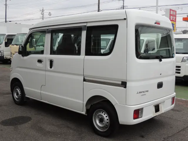 三菱 ミニキャブバン HBD-DS17V(2WD)の写真10