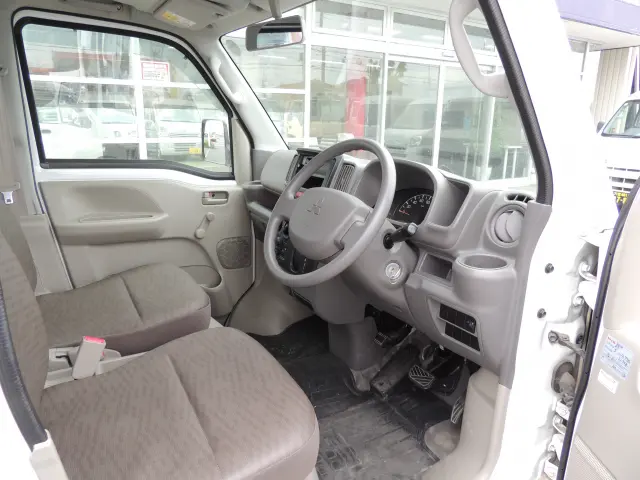 三菱 ミニキャブバン HBD-DS17V(2WD)の写真23