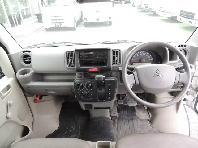 三菱 ミニキャブバン HBD-DS17V(2WD)の写真35