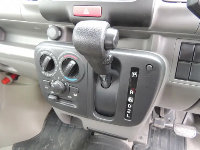 三菱 ミニキャブバン HBD-DS17V(2WD)の写真42