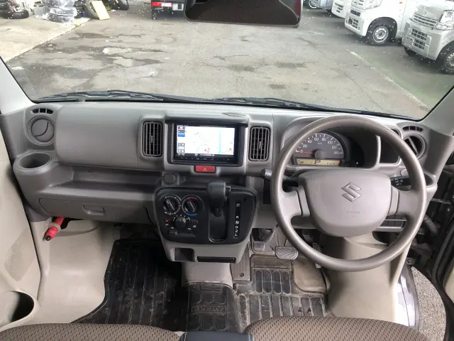 スズキ エブリイ HBD-DA17V(2WD)の写真34