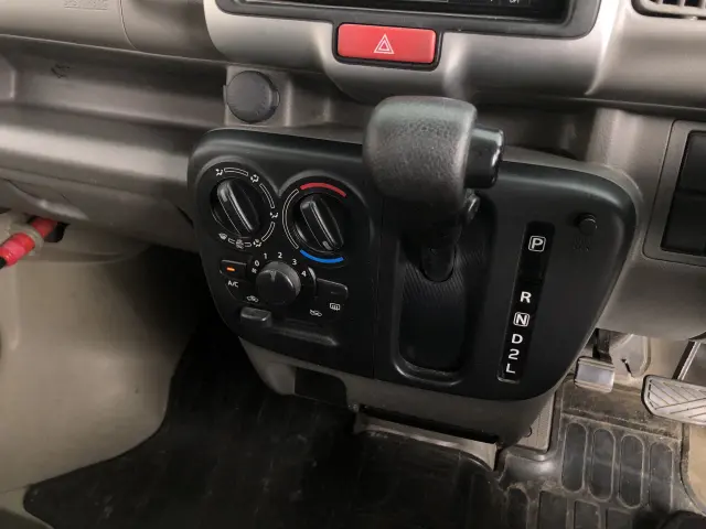 スズキ エブリイ HBD-DA17V(2WD)の写真44