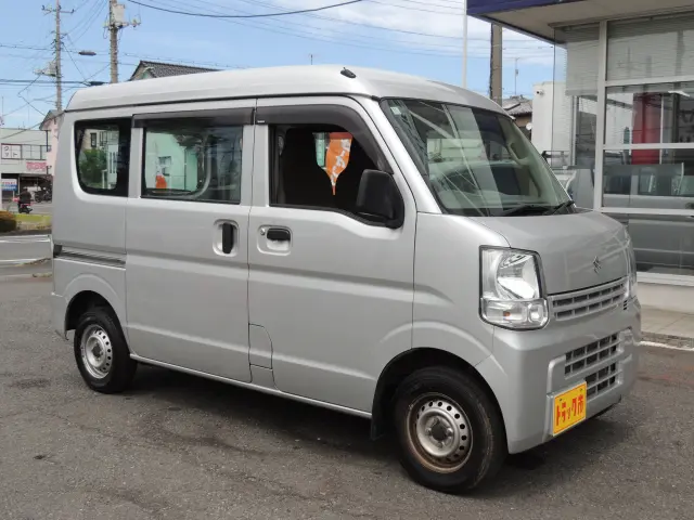 スズキ エブリイ HBD-DA17V(2WD)の写真4