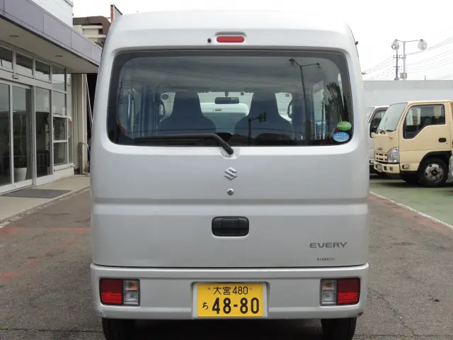 スズキ エブリイ HBD-DA17V(2WD)の写真8